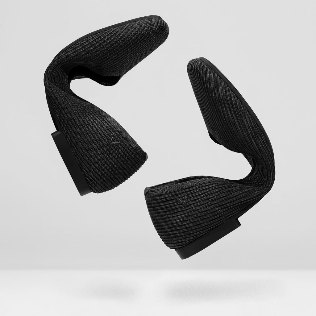 Square-Toe V-Cut Flats (Margot 2.0)