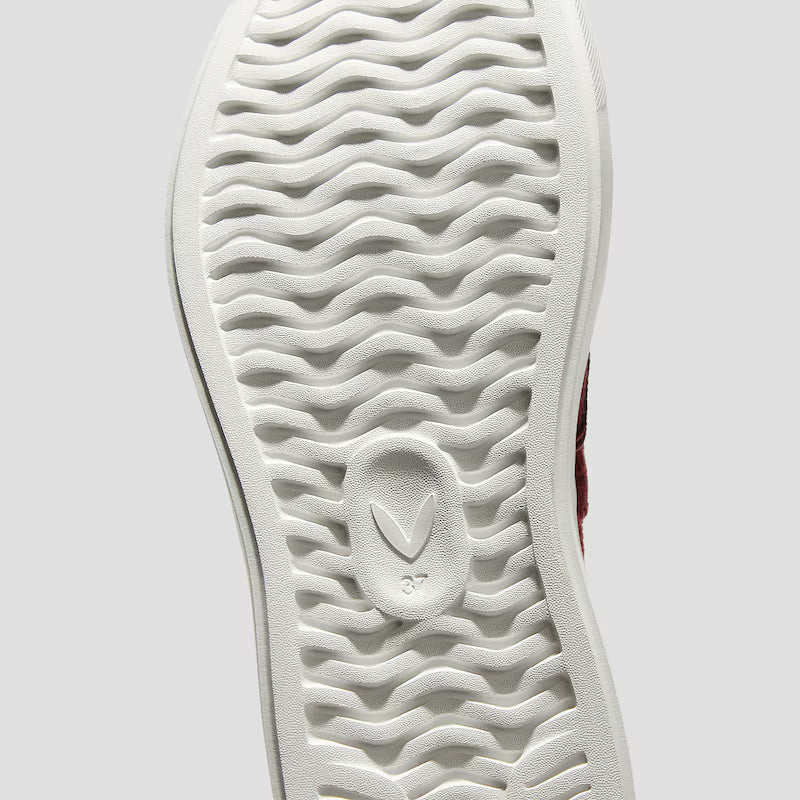 Classic Unisex Sneakers (V-Tune)