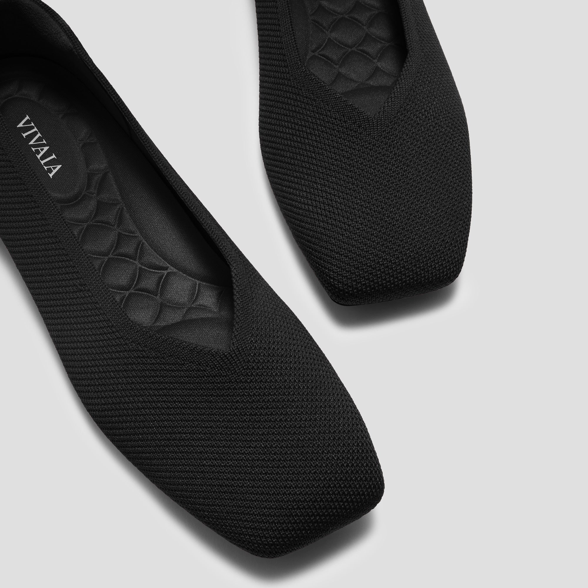 Square-Toe Margot V-Cut Flats (Margot 3.0)
