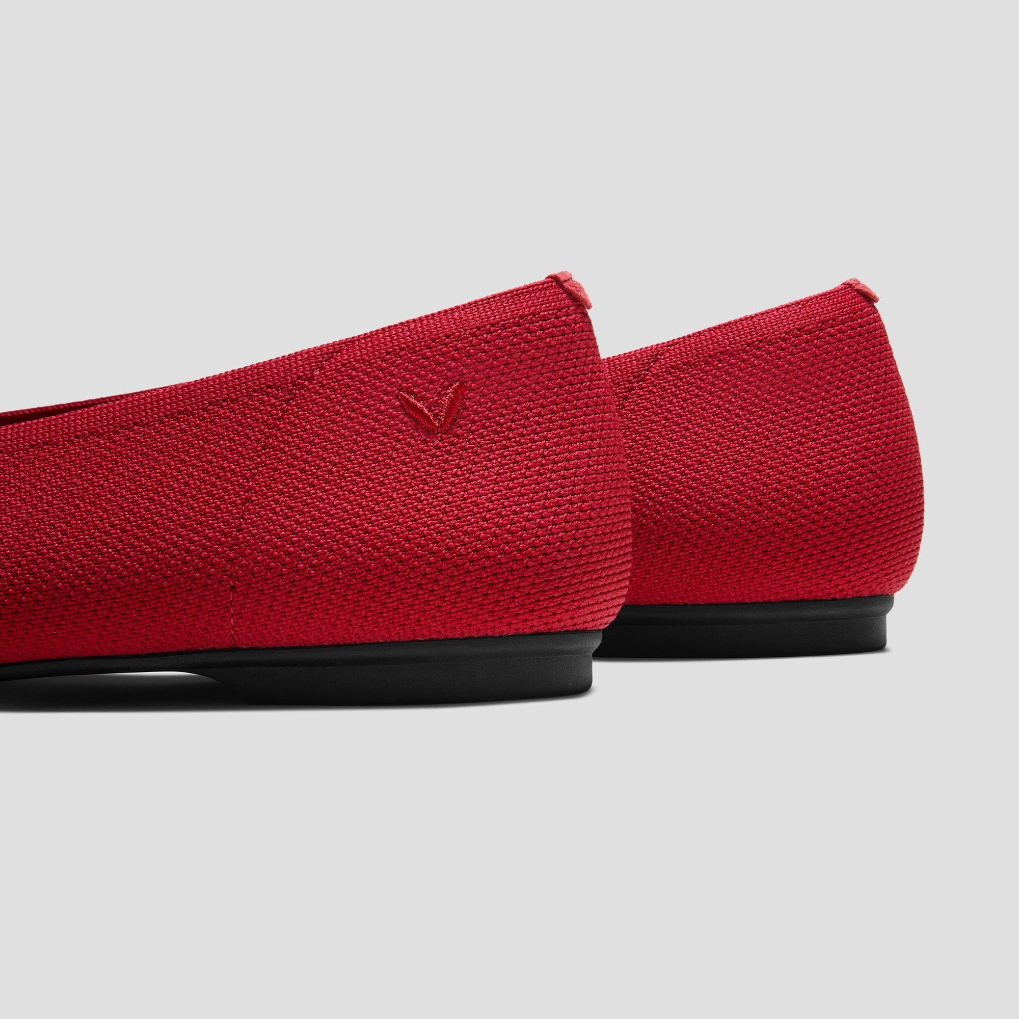 Square-Toe Margot V-Cut Flats (Margot 3.0)