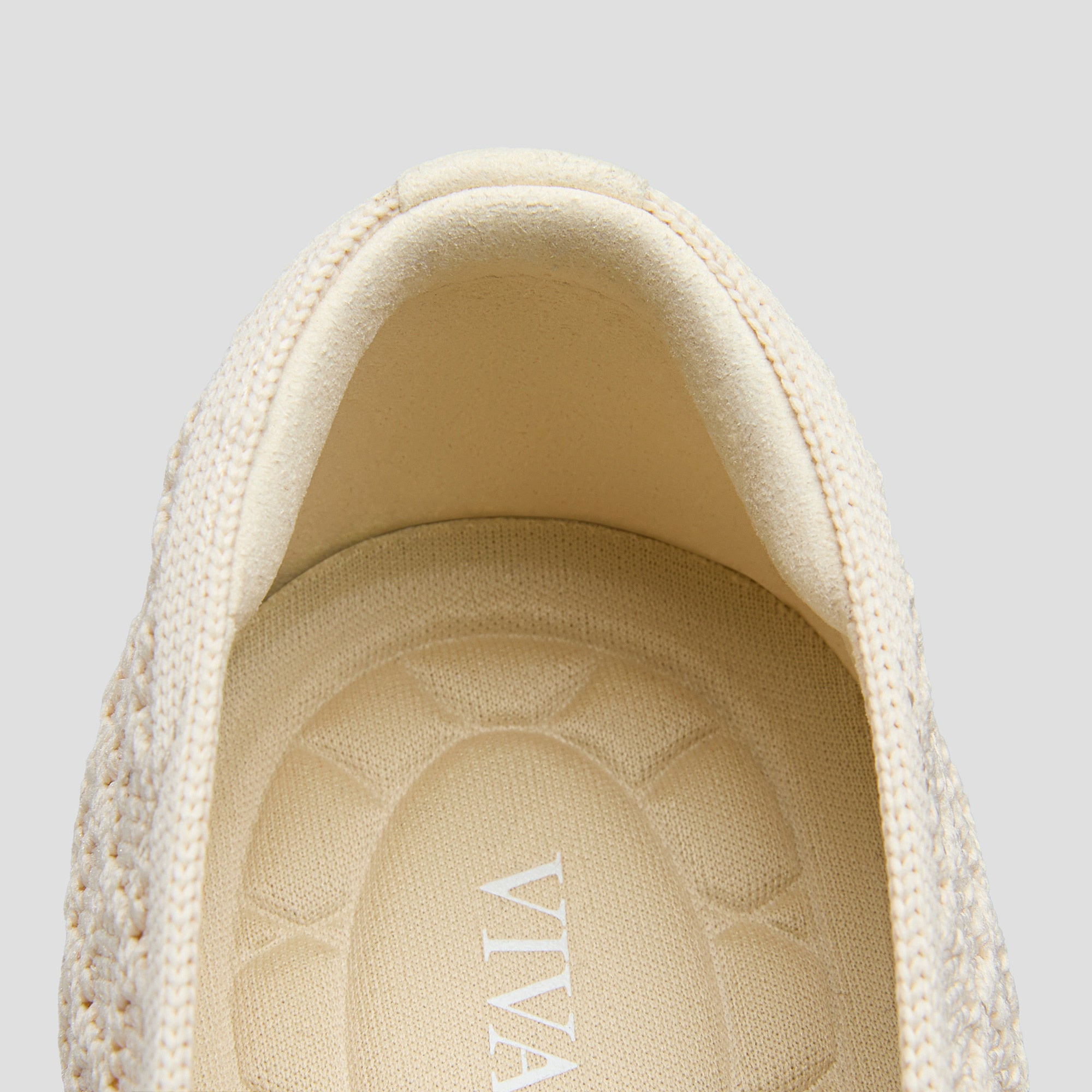 Square-Toe Margot V-Cut Flats (Margot 3.0)