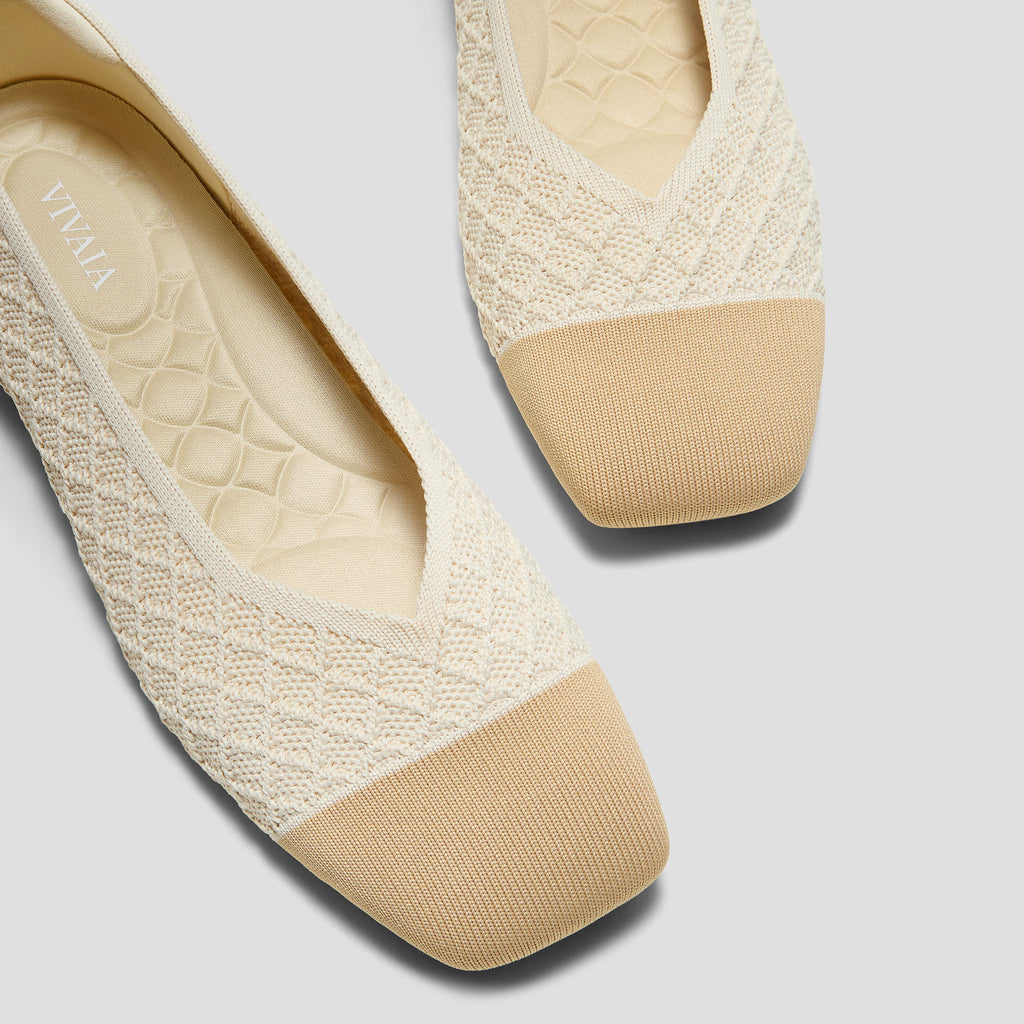 Square-Toe Margot V-Cut Flats (Margot 3.0)