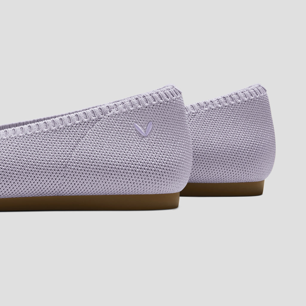 Pointed-Toe Ballet Flats (Aria 5°)