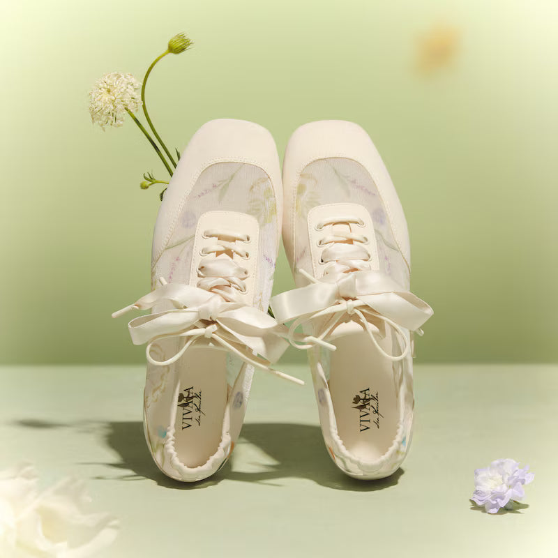 Healing Garden｜Square-Toe Lace-Up Sneakerinas (Cristina)