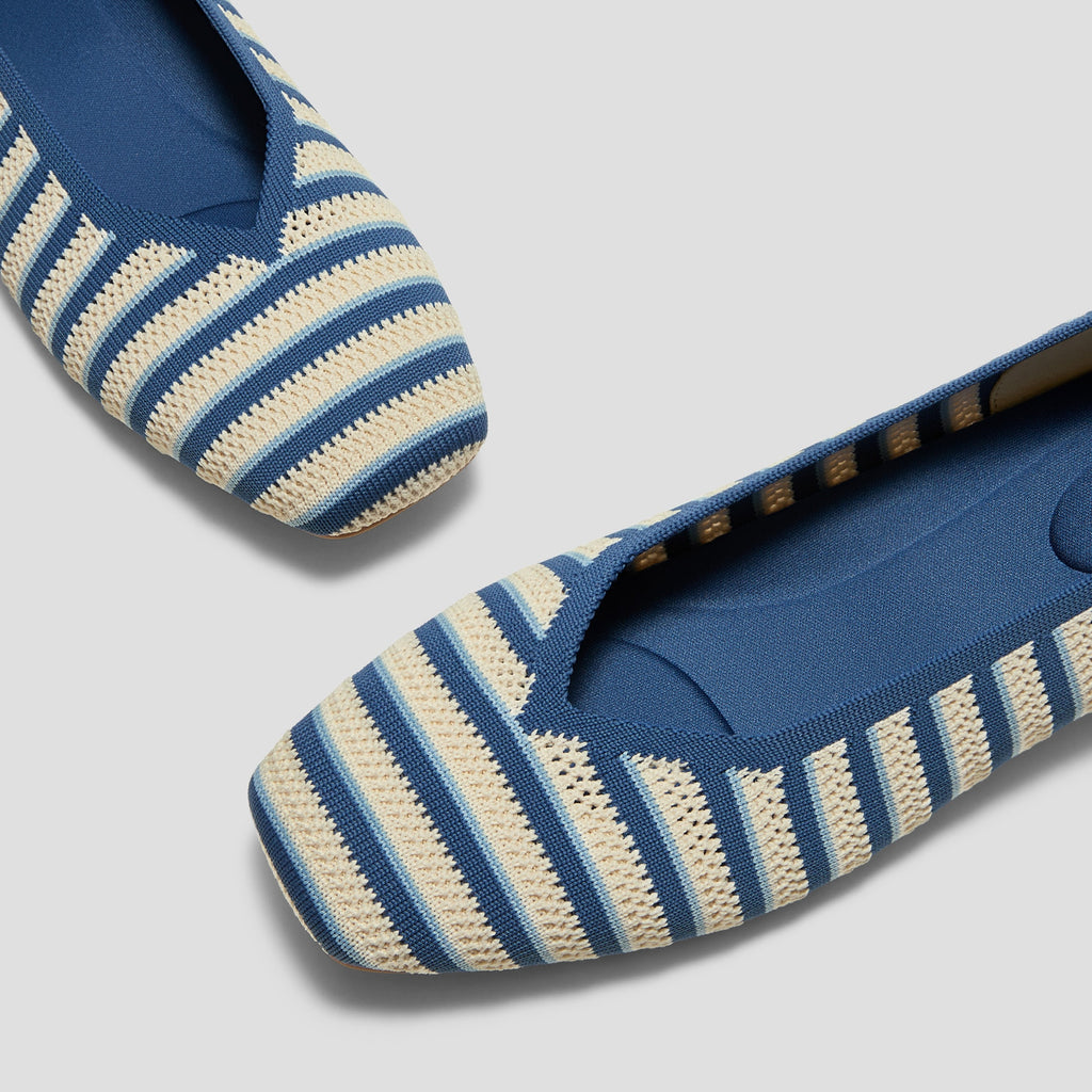 Square-Toe V-Cut Flats (Margot 2.0)
