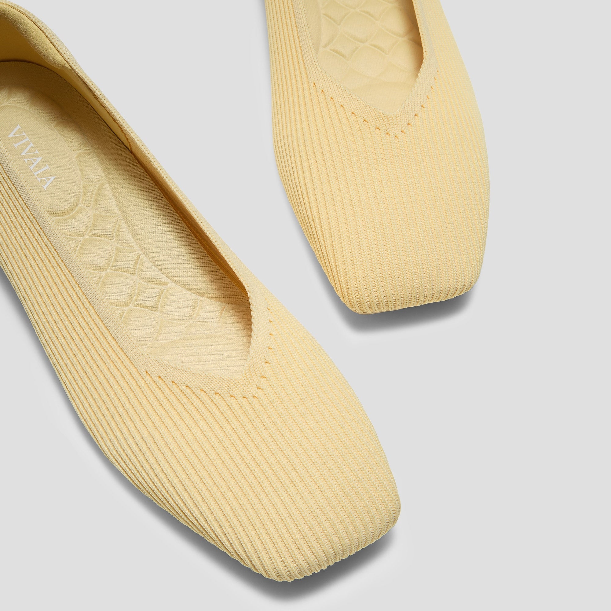 Square-Toe Margot V-Cut Flats (Margot 3.0)