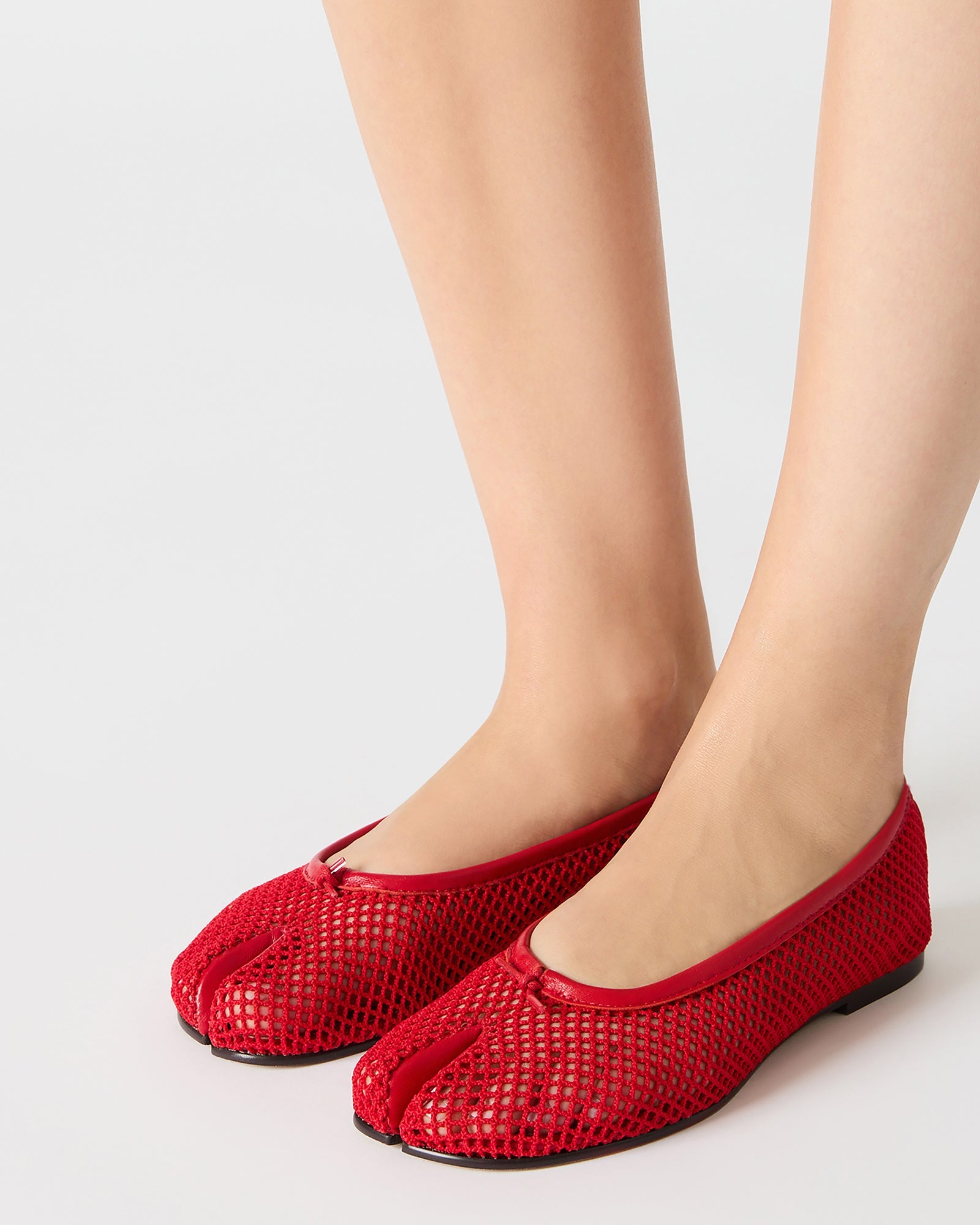 Calico Red Mesh