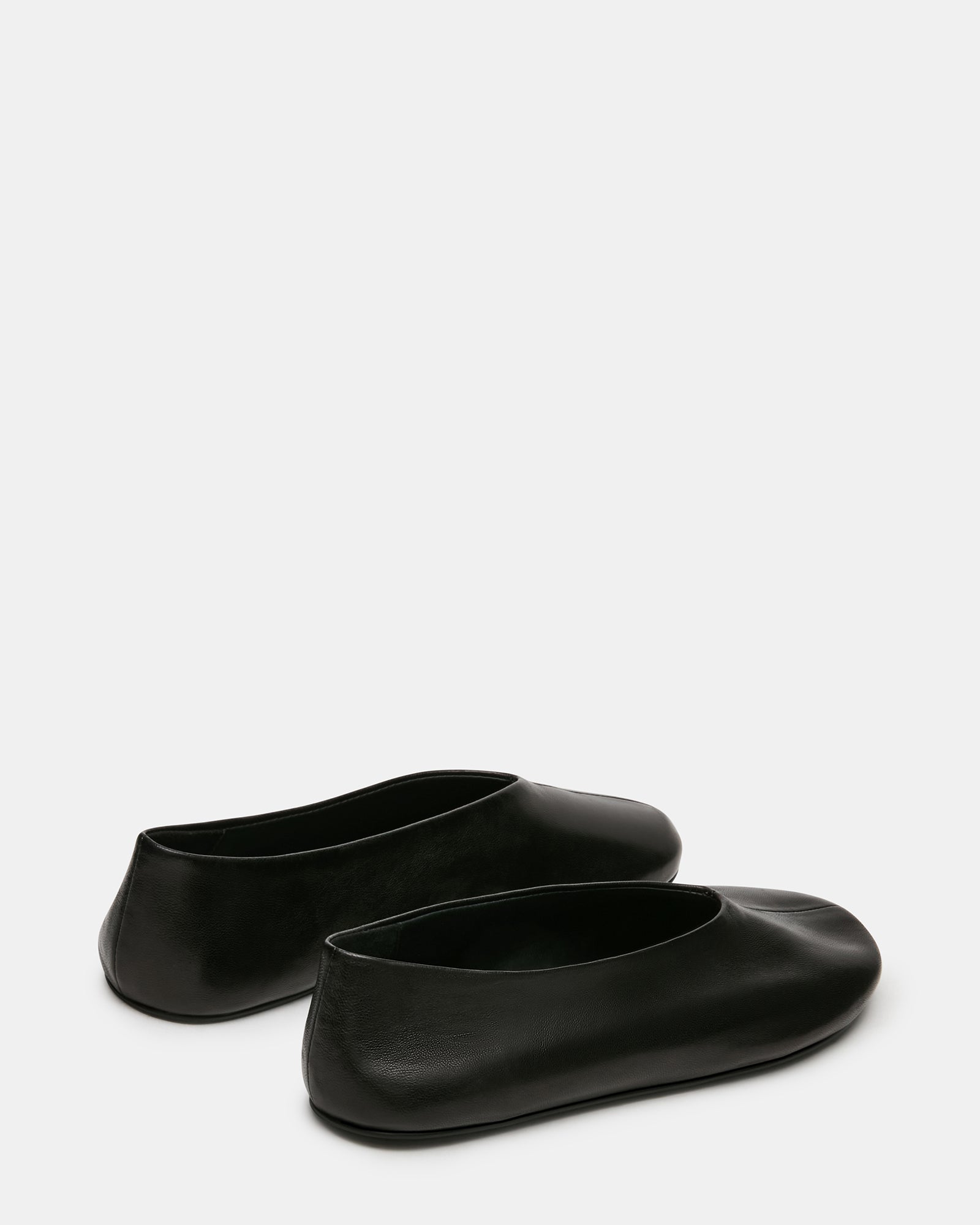 Cyntra Black Leather