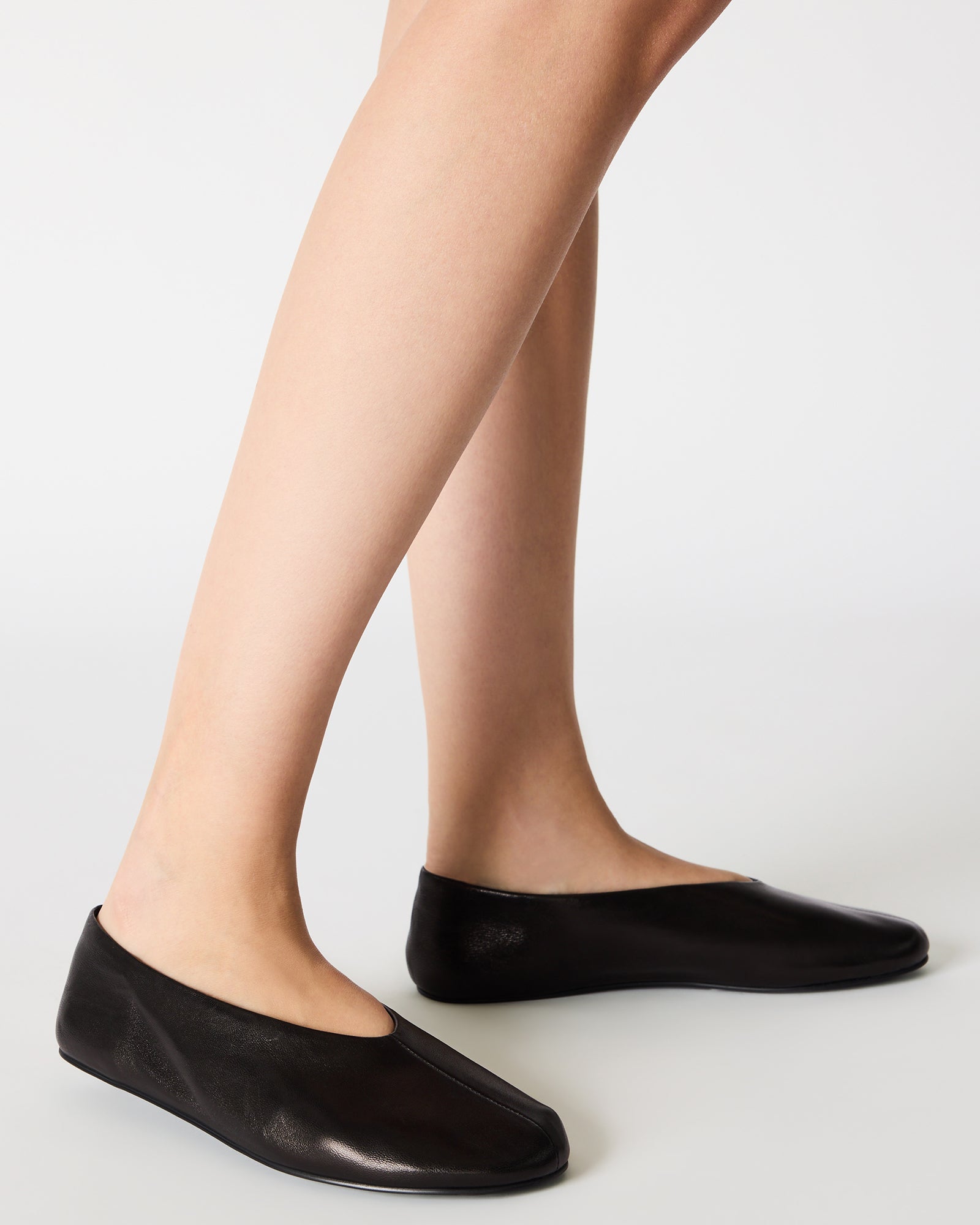 Cyntra Black Leather
