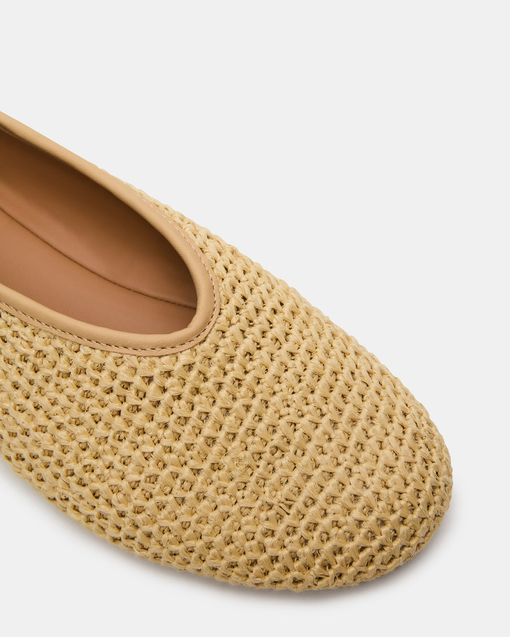 Cyntra Raffia