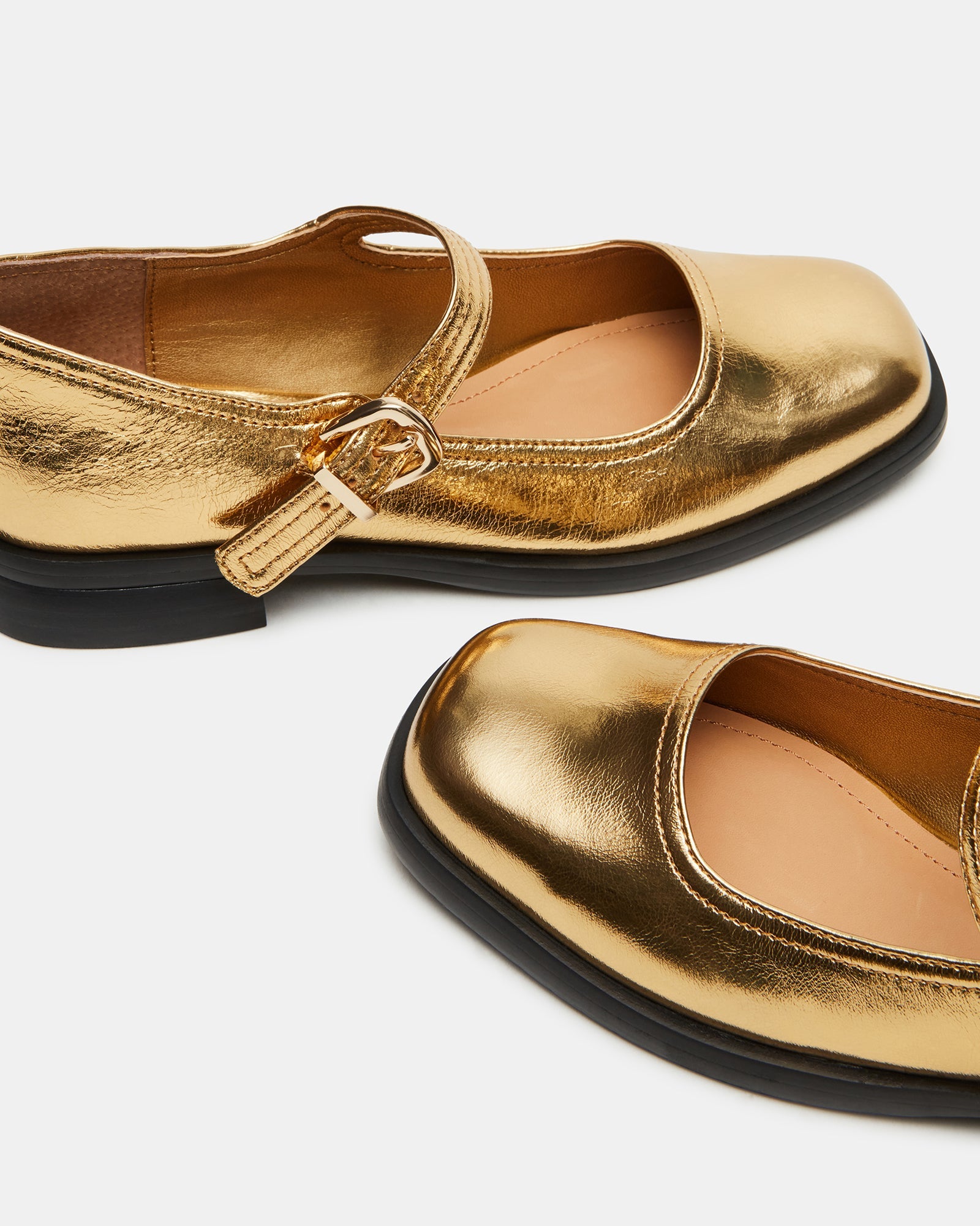 Delancy Gold Leather
