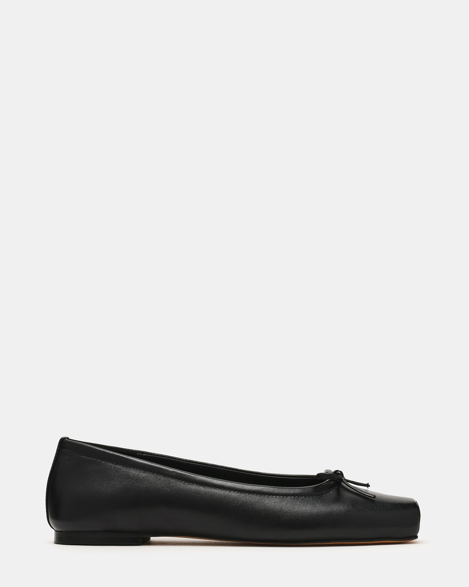 Eleve Black Leather