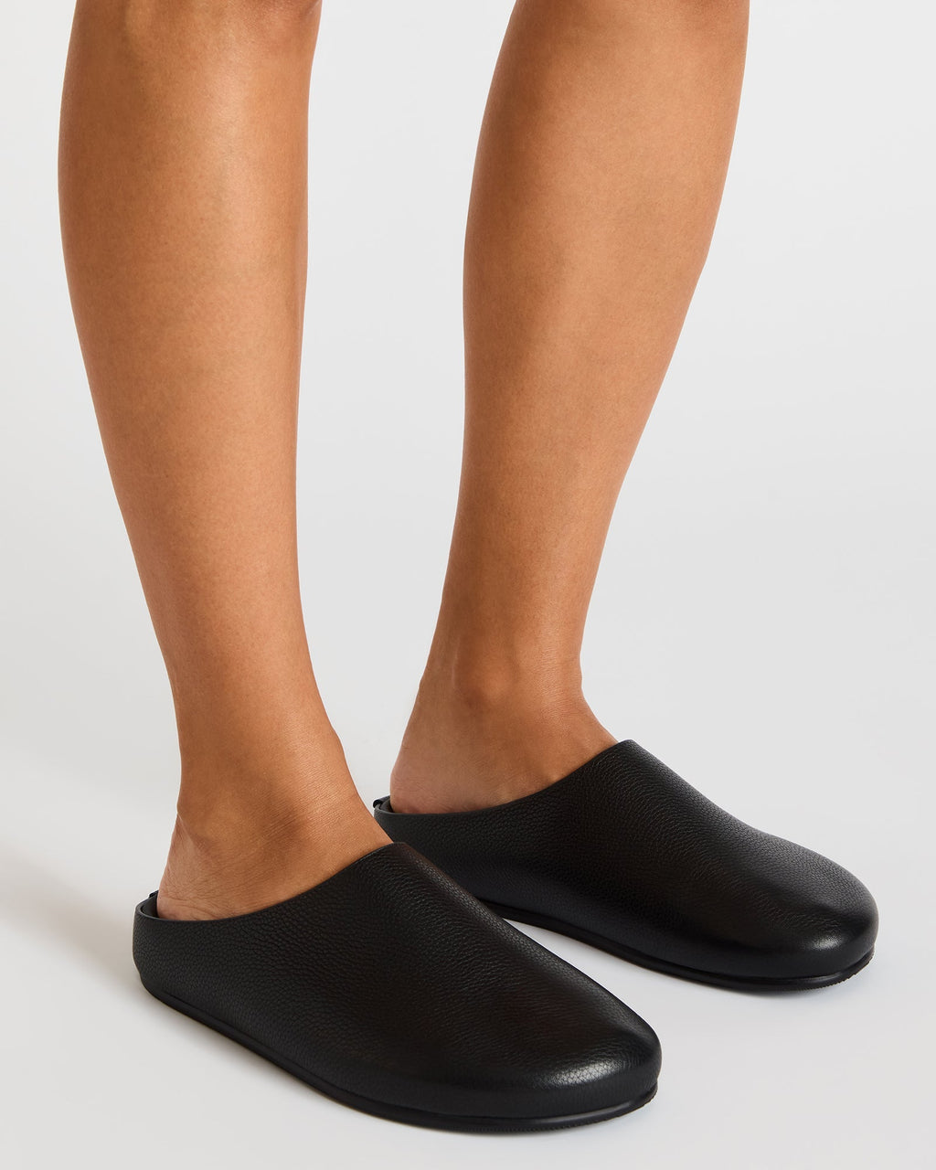Fern Black Leather