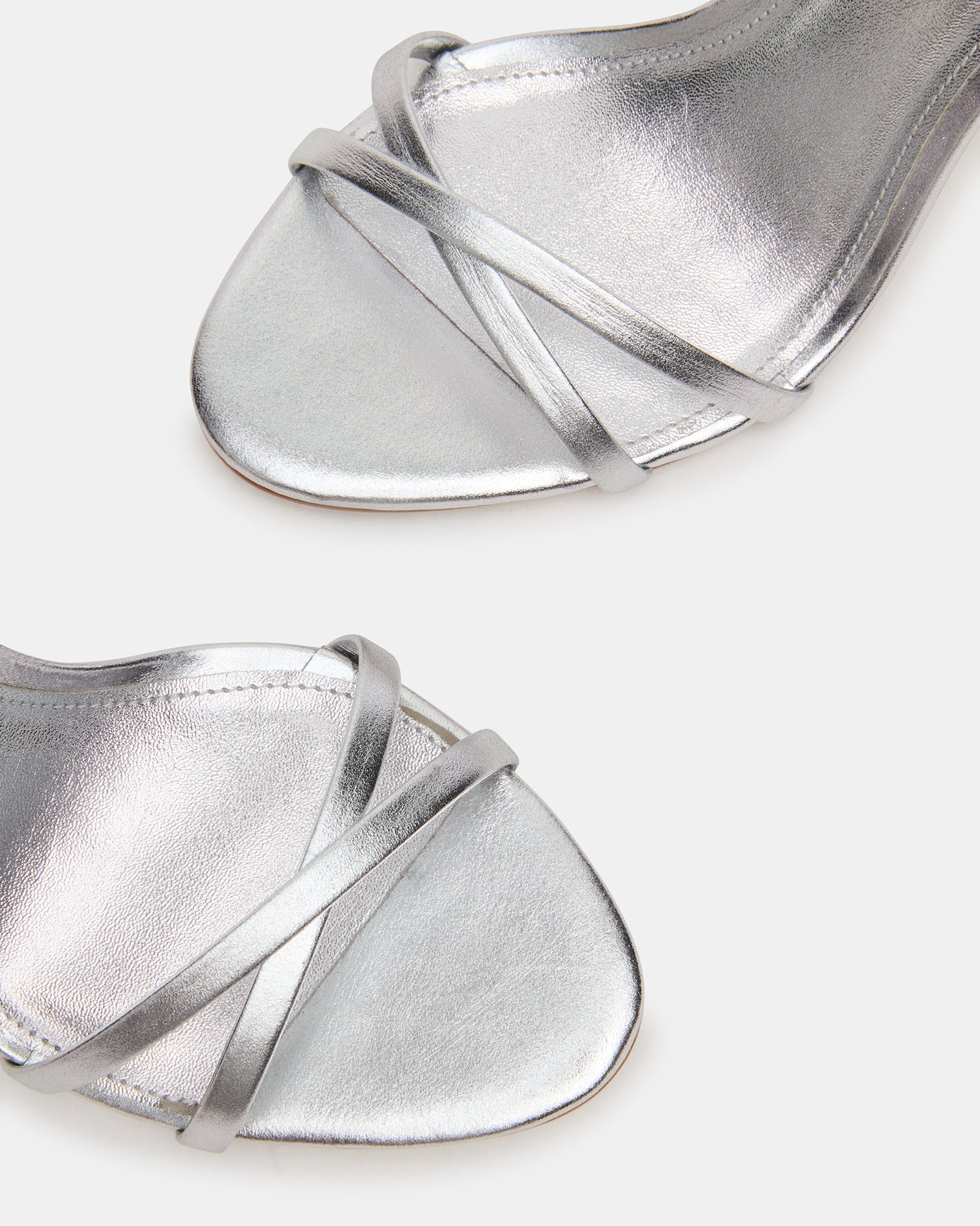 Jypsey Silver Leather