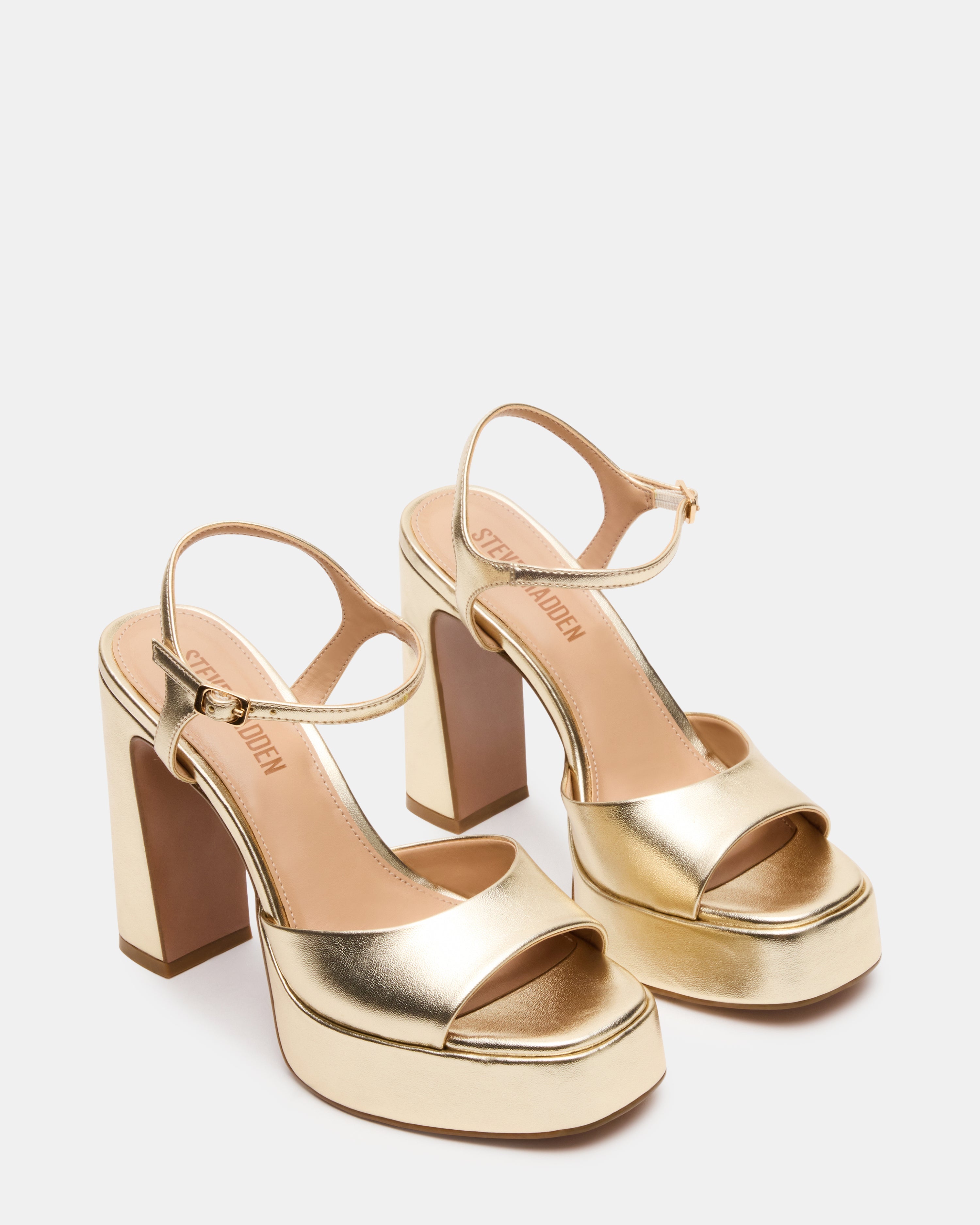 LIANDRA CHAMPAGNE